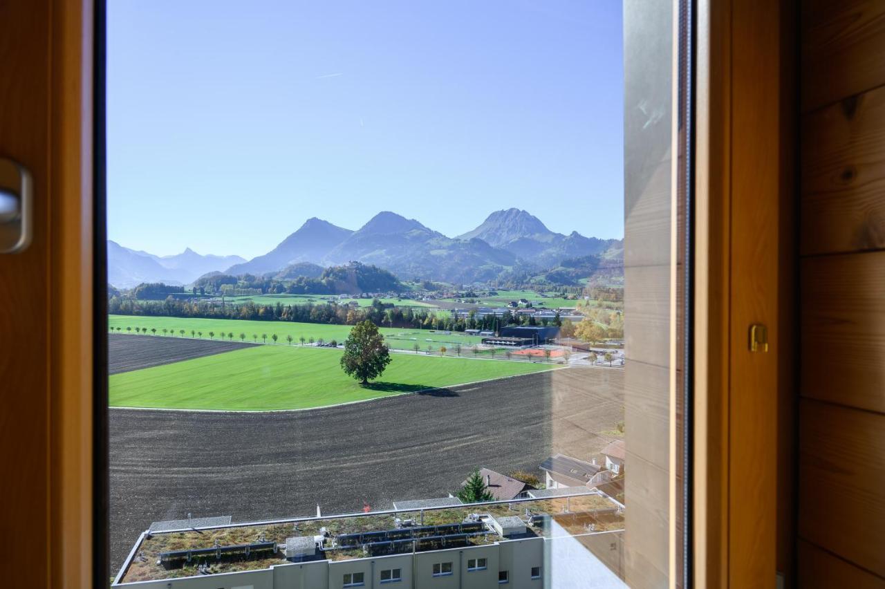 Les Montagnards Hotel Broc Buitenkant foto