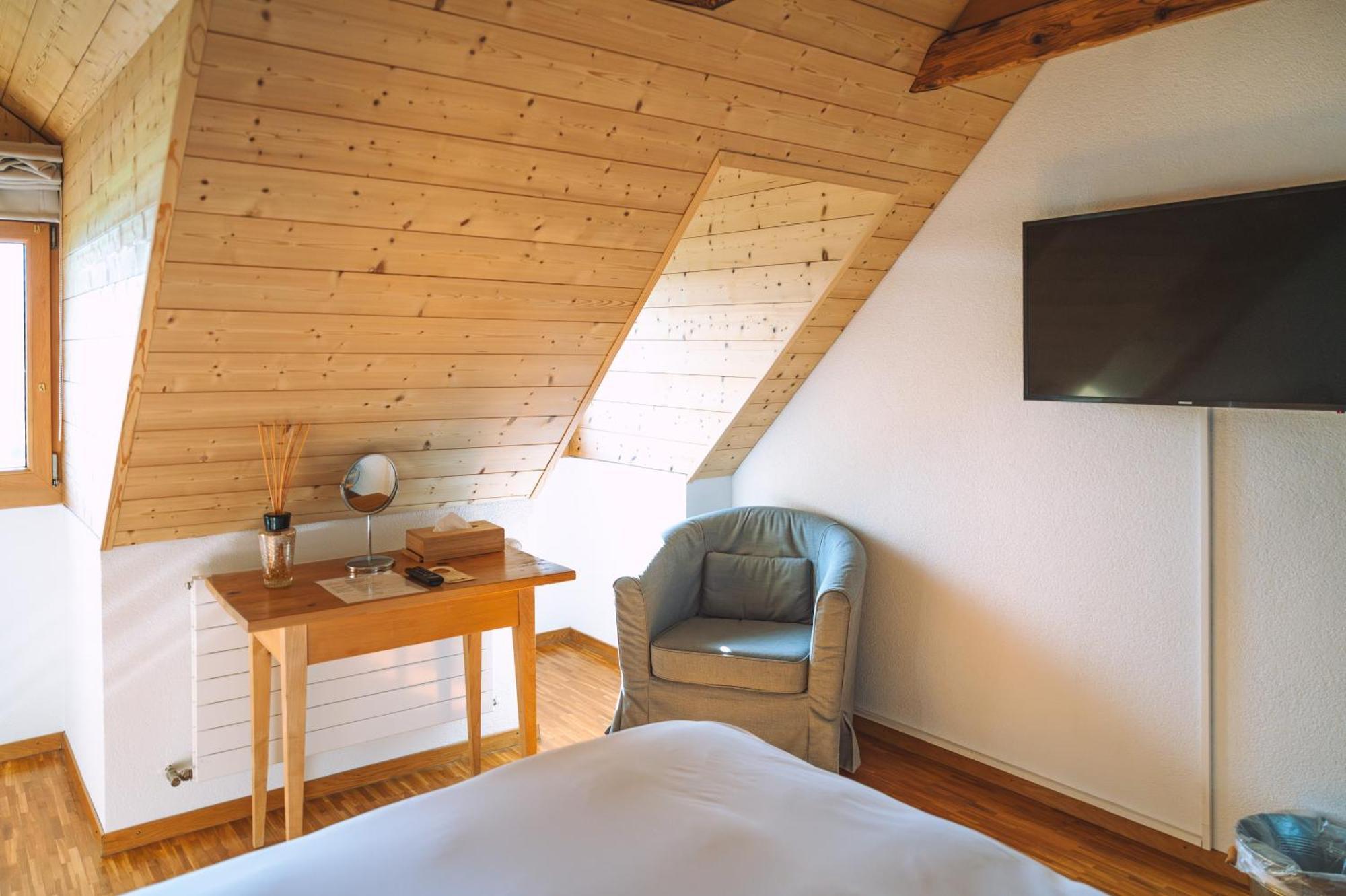 Les Montagnards Hotel Broc Buitenkant foto