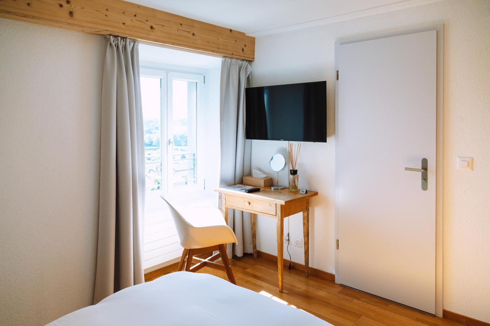 Les Montagnards Hotel Broc Buitenkant foto
